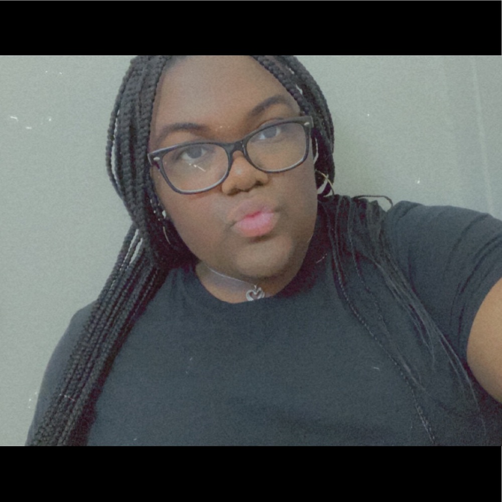 Meet your Posher, Ivy